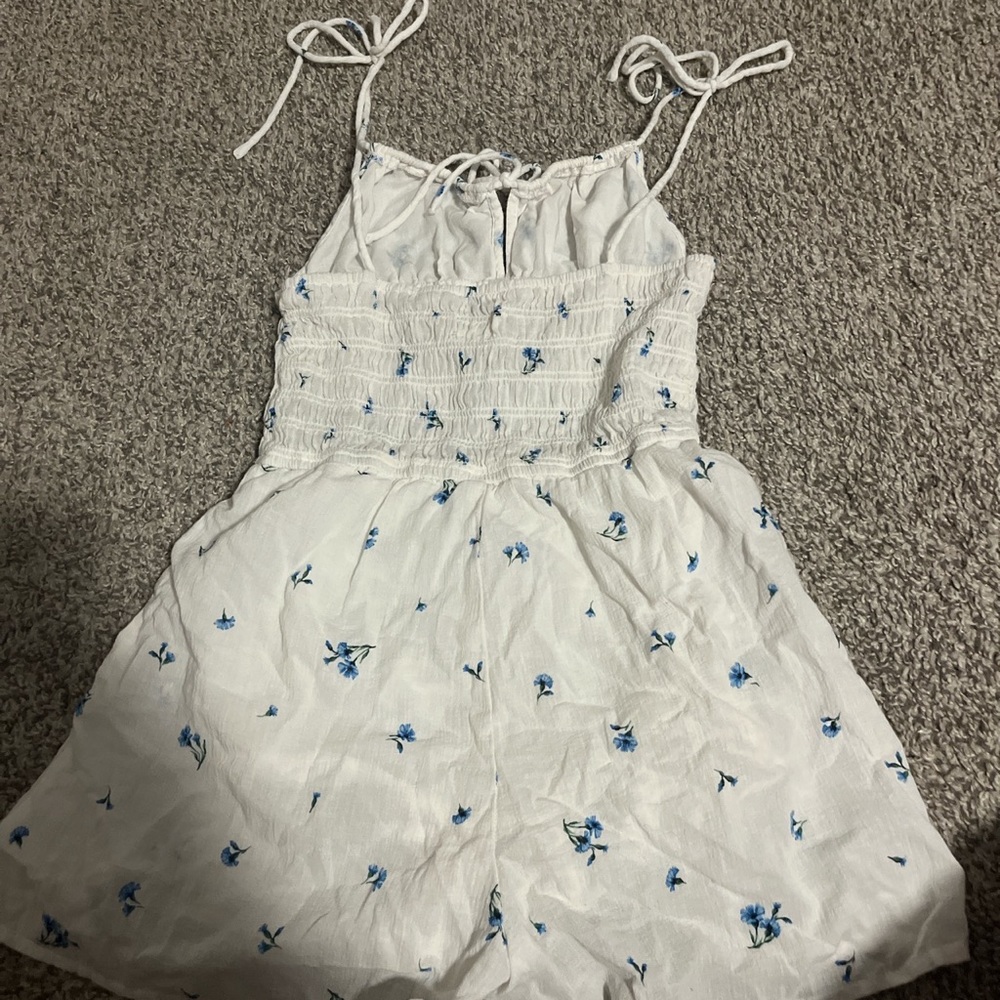 H&M romper - Picture 3 of 3